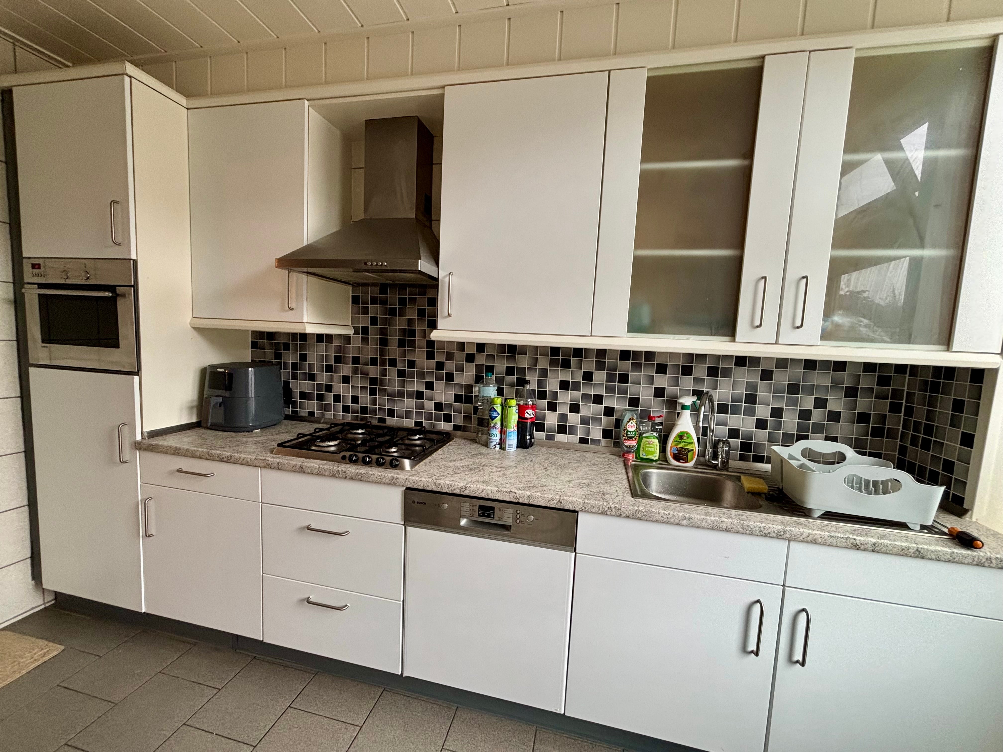Hoekwoning te huur: James Rossstraat 34, Enschede