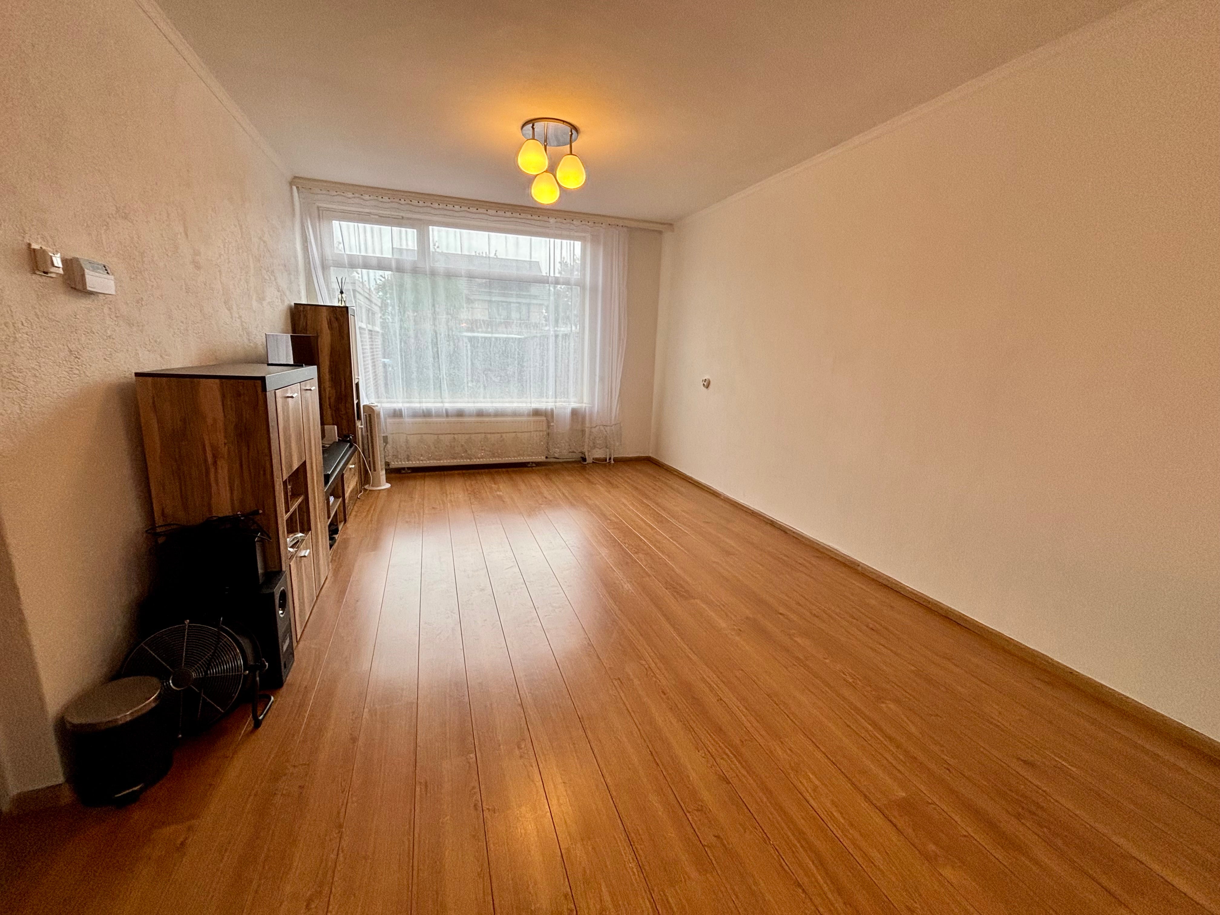 Hoekwoning te huur: James Rossstraat 34, Enschede