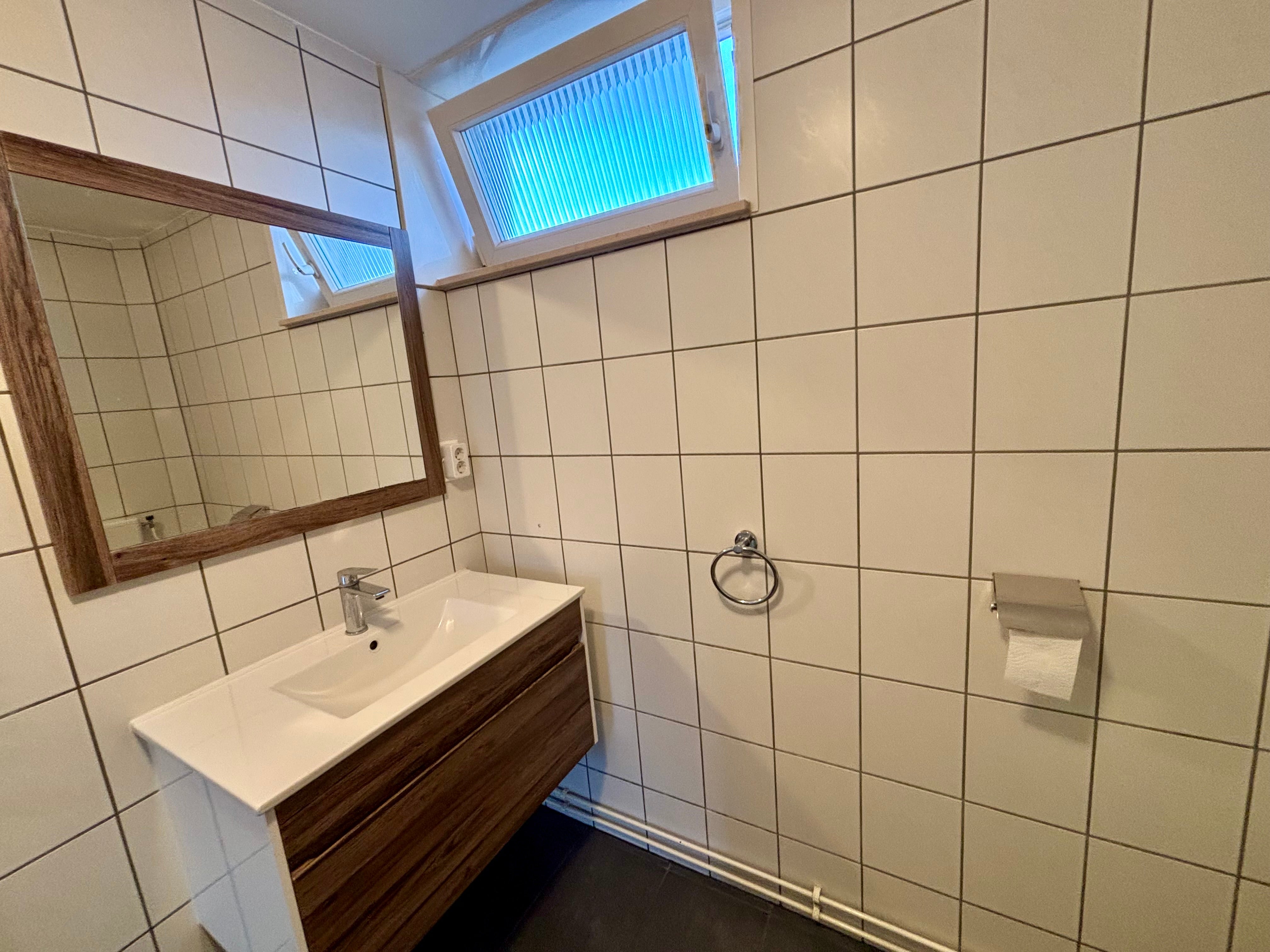 Hoekwoning te huur: James Rossstraat 34, Enschede