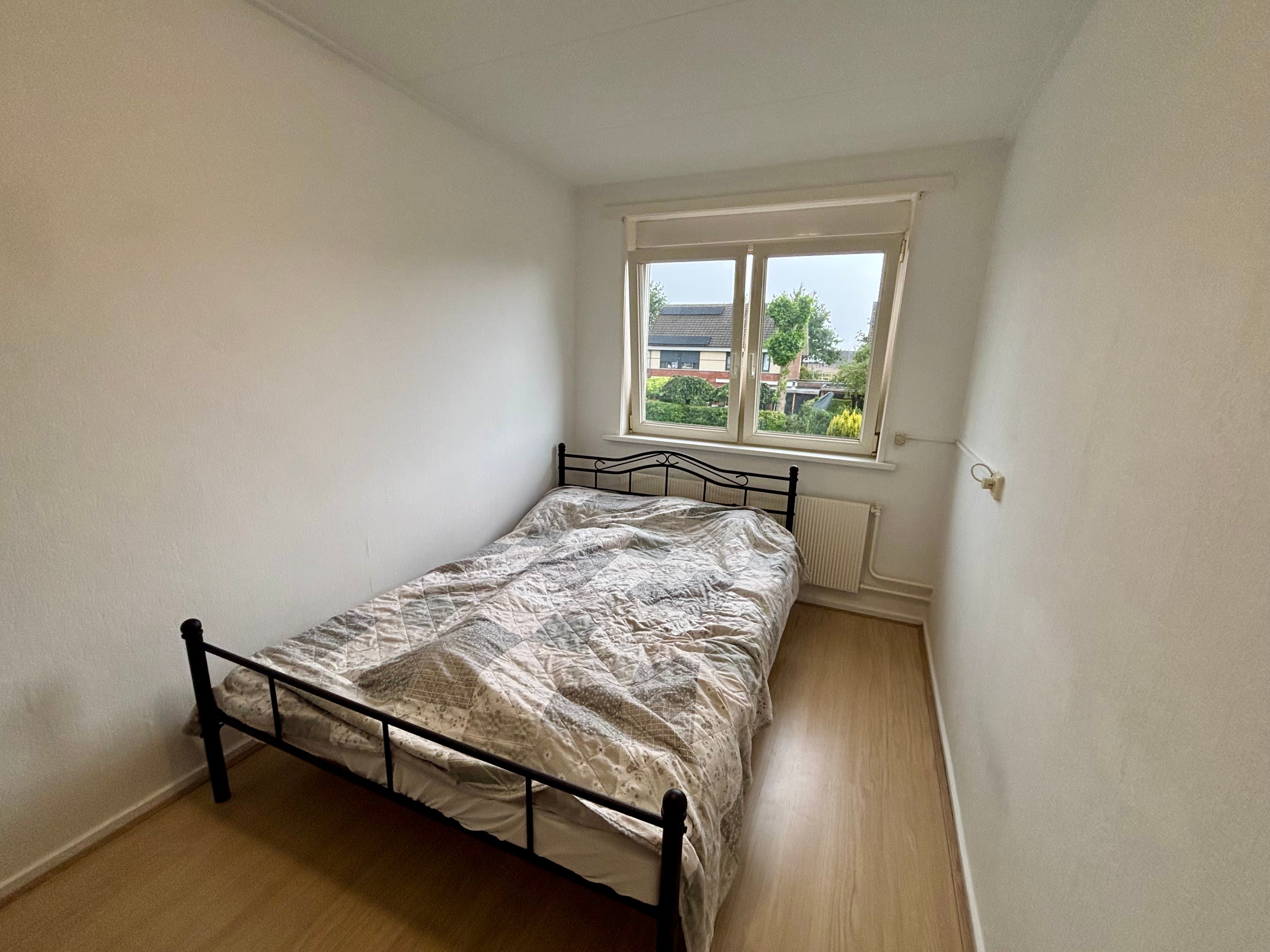 Hoekwoning te huur: James Rossstraat 34, Enschede