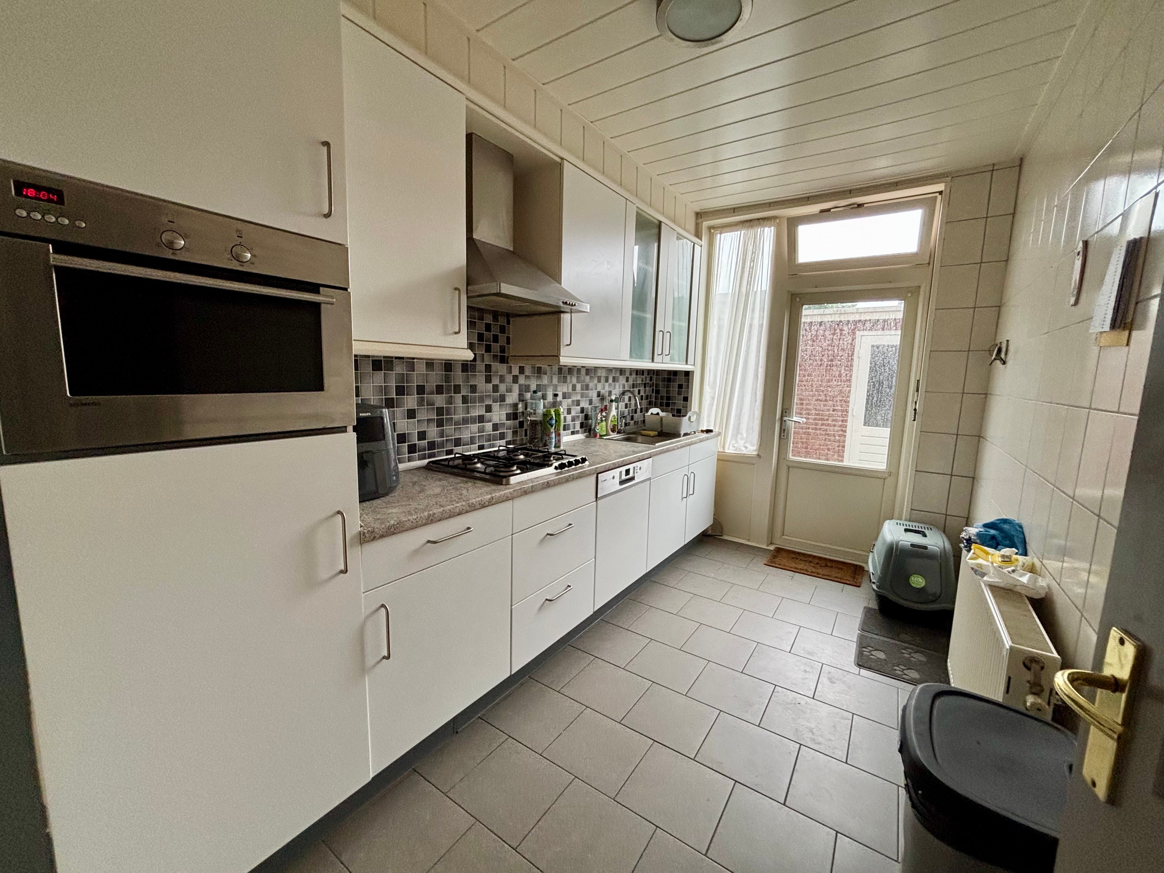 Hoekwoning te huur: James Rossstraat 34, Enschede