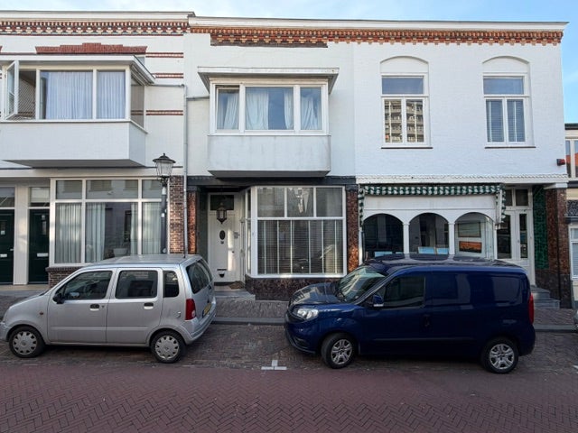 Appartement Stationsstraat 8 in Zandvoort