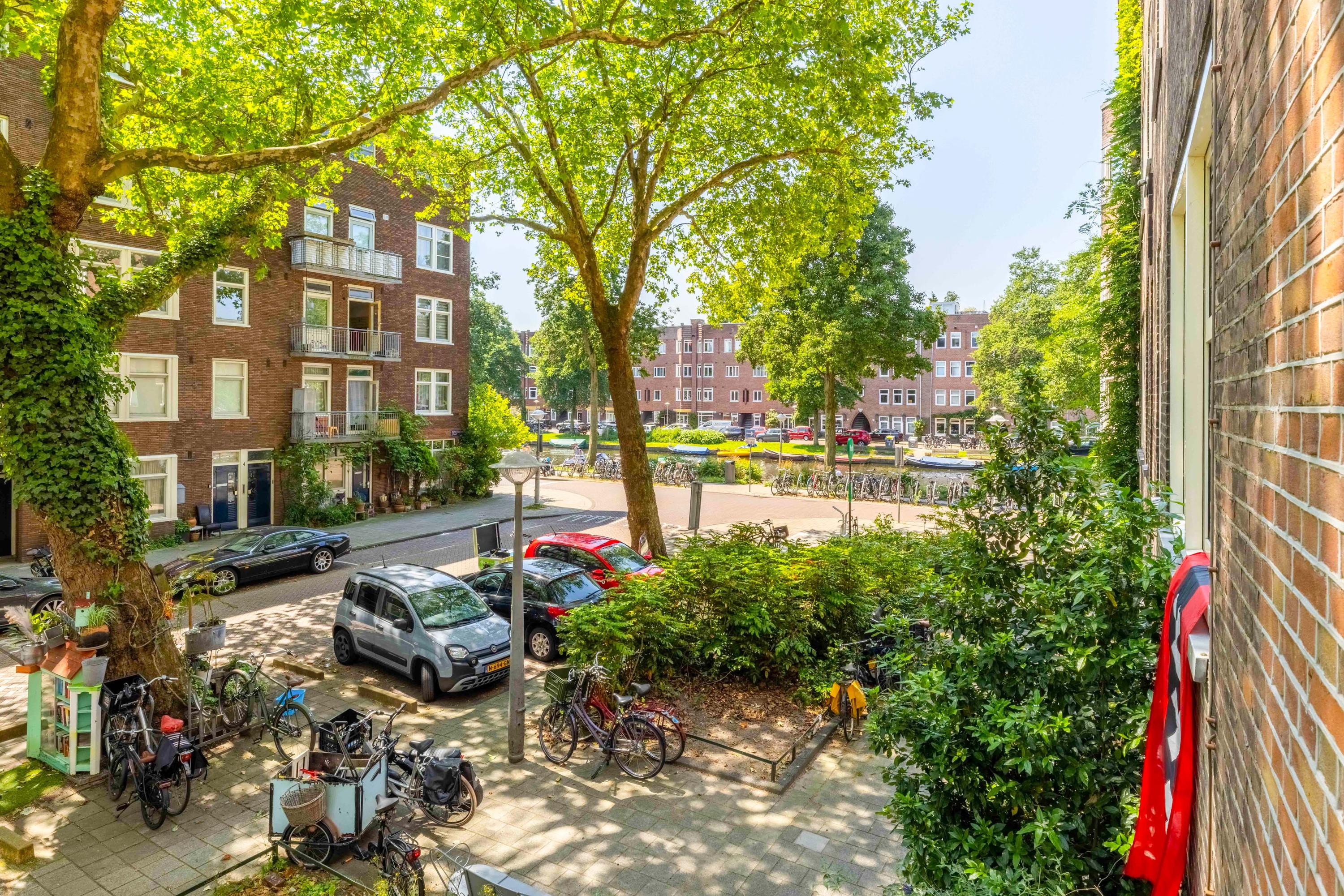Appartement te koop: Pieter van der Doesstraat 9-1, Amsterdam