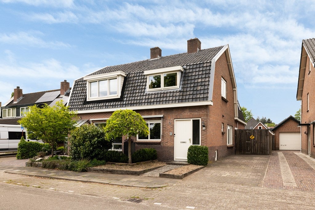 Huis Gramserweg 51 in Austerlitz