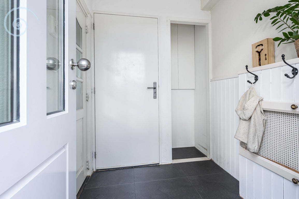 Hoekwoning te koop: Onwaardsedijk 21, Dirksland