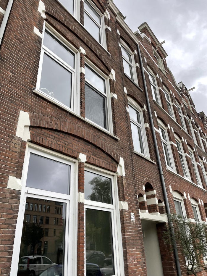 Te huur: Appartement Linnaeuskade 28 2 in Amsterdam