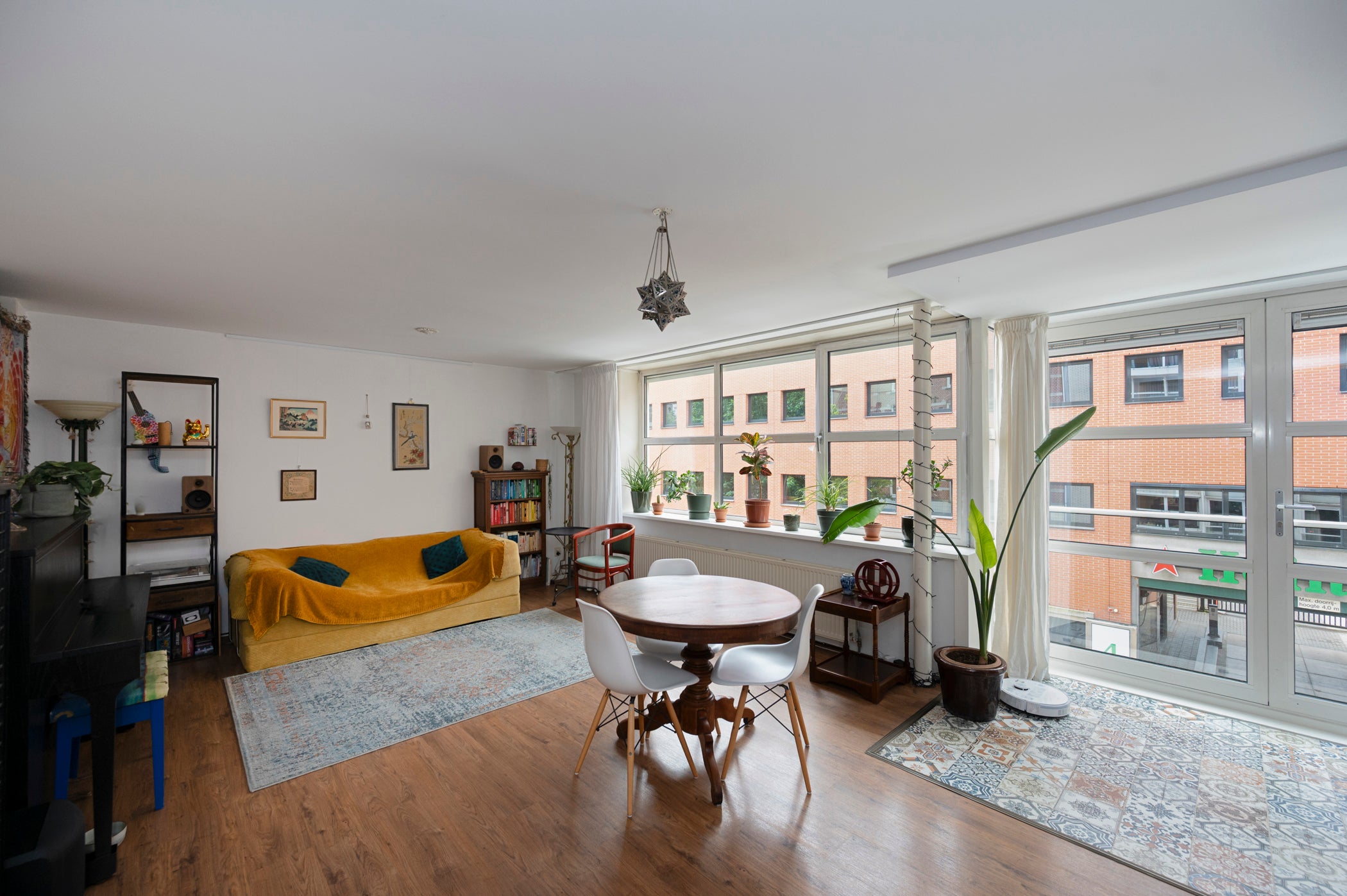 Appartement Eerste Van der Helststraat 1 A 15 in Amsterdam