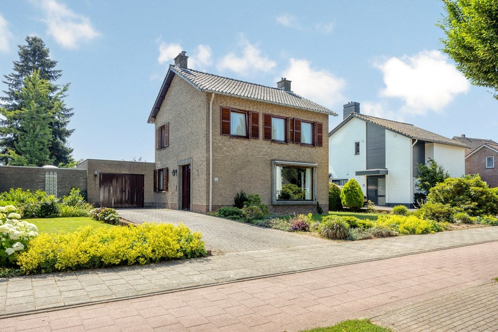 Huis Veldekelaan 45 in Beek