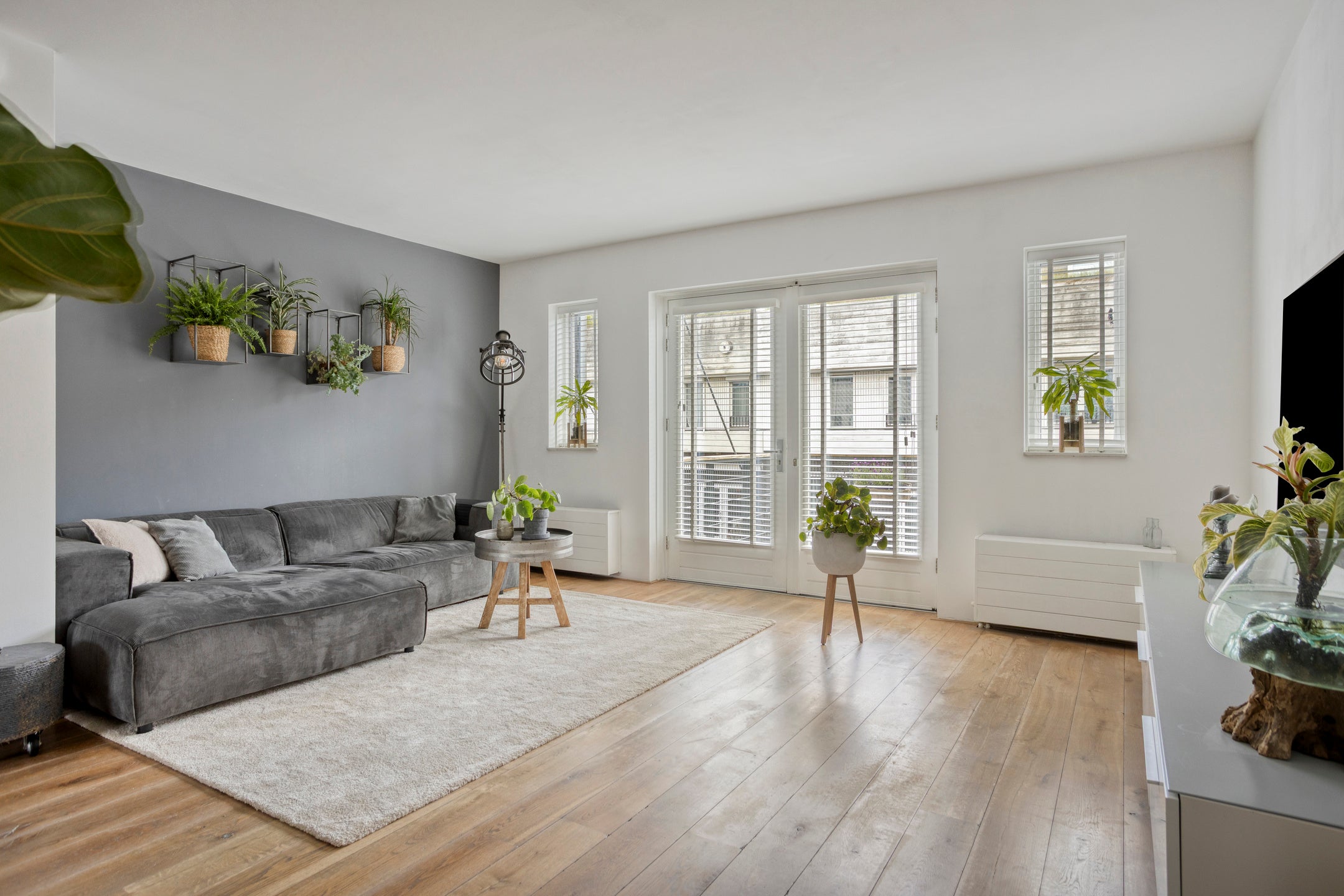 Tussenwoning te koop: Arubapier 49, Almere