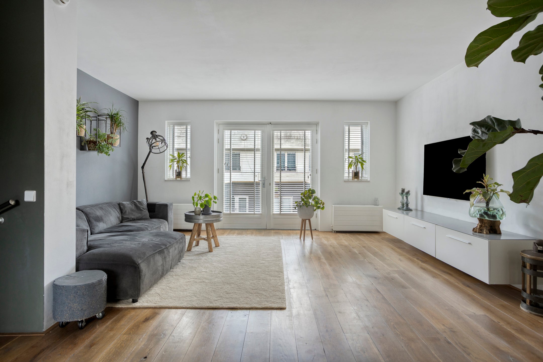 Tussenwoning te koop: Arubapier 49, Almere