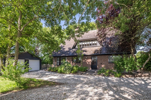 Huis te koop Oudelandsedijk 18 in Oude-Tonge voor € 625.000