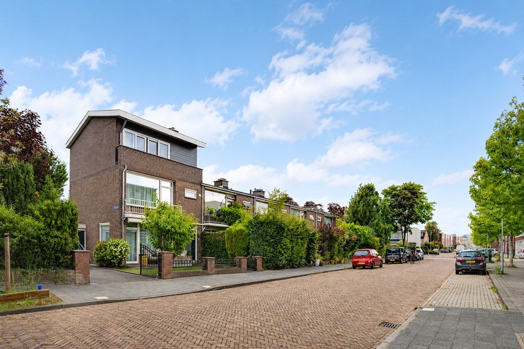 Huis Prins Bernhardlaan 1 in Leidschendam