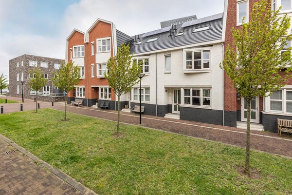 House Furie in Maassluis