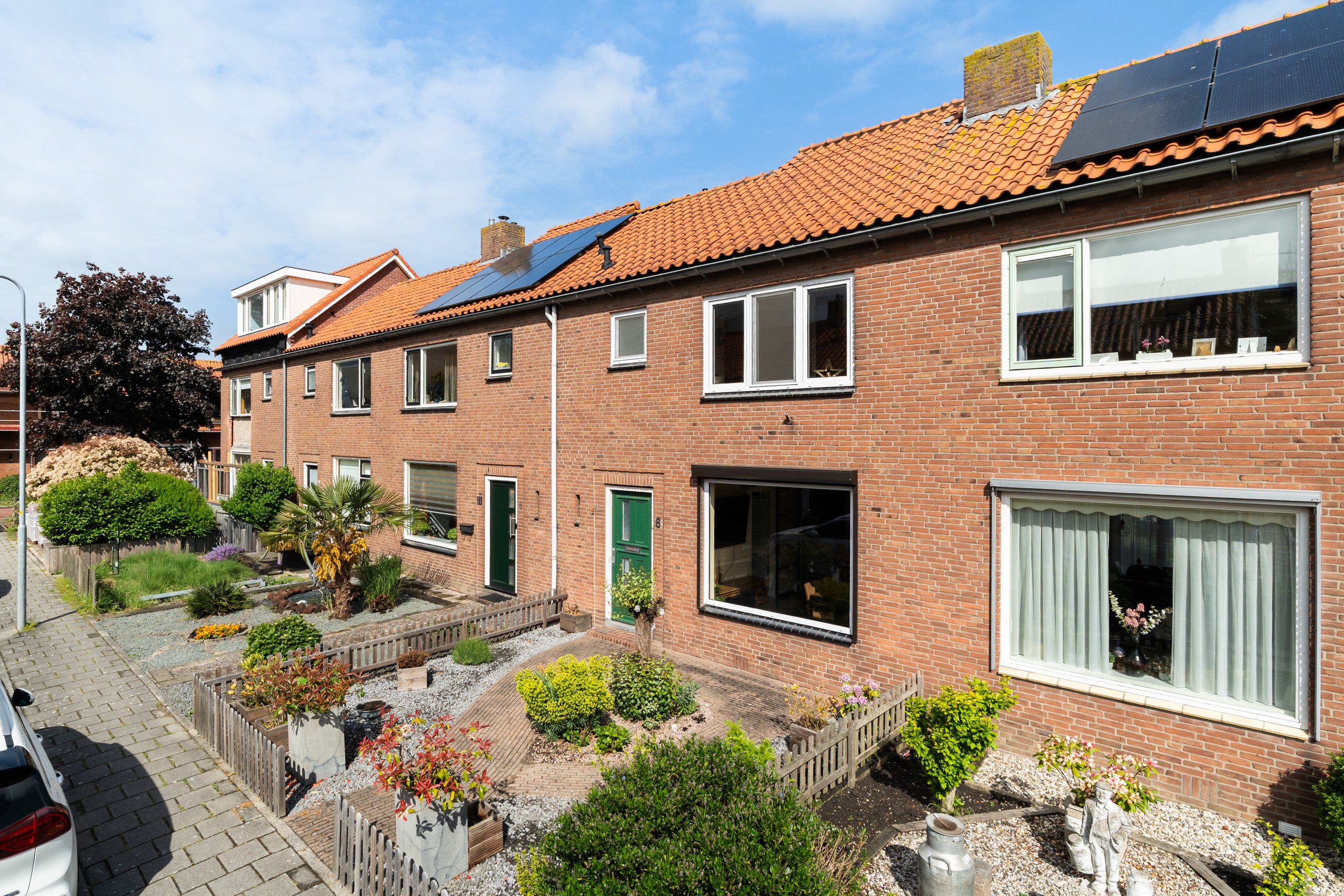 Tussenwoning te koop: Schoterstraat 6, Zevenhoven