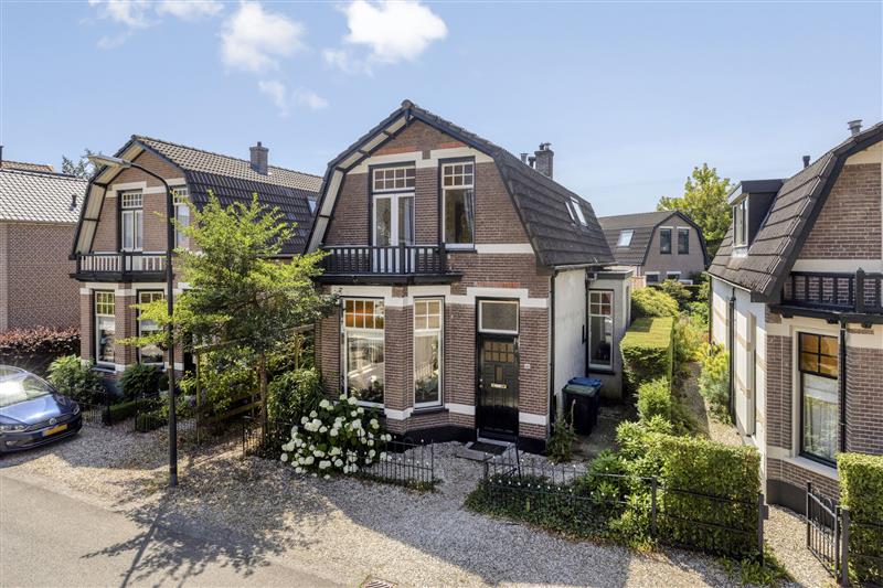 Huis Badhuisweg 99 in Apeldoorn