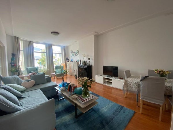 Flat Frederik Hendriklaan 52 B