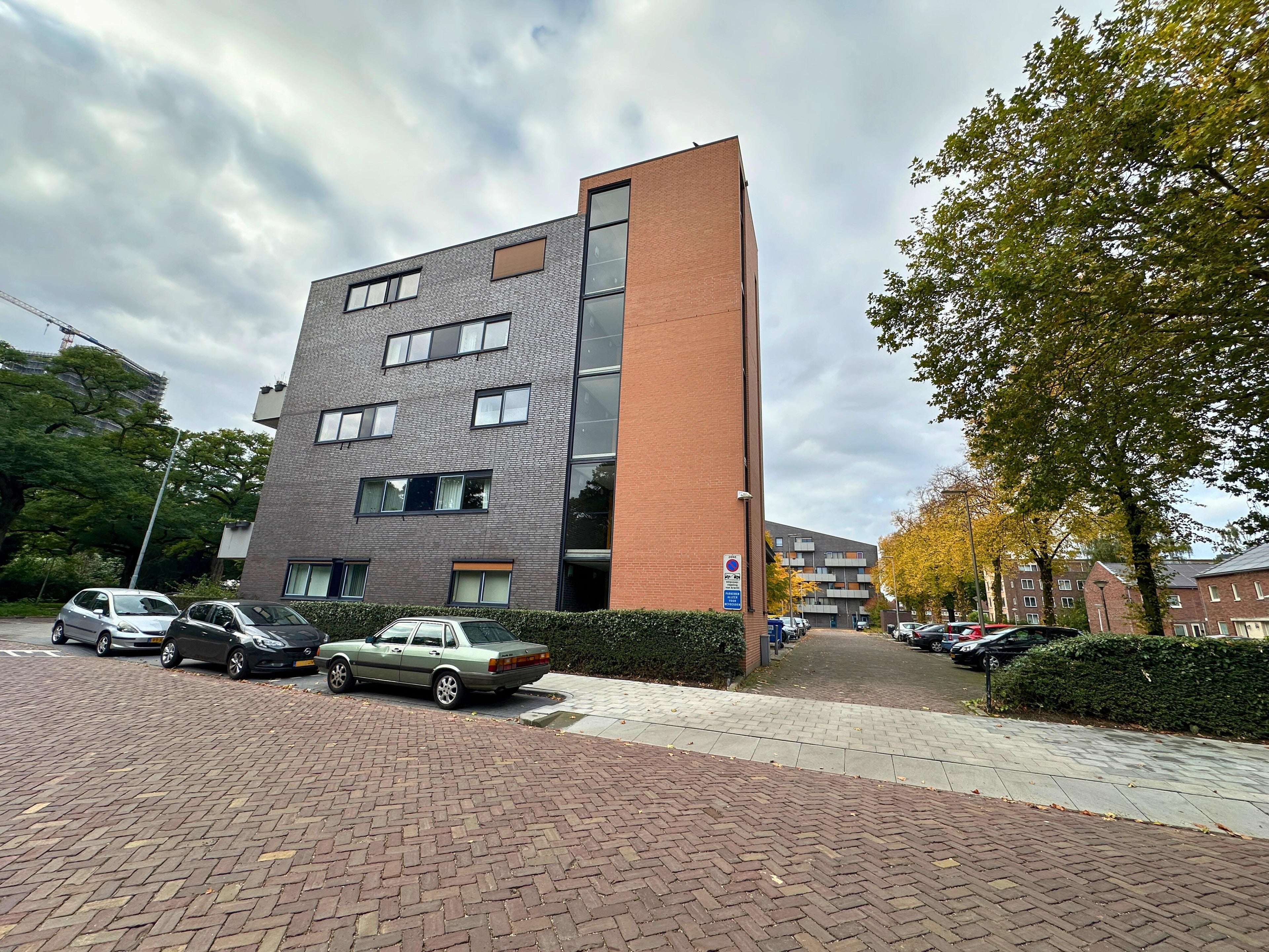 Woning te huur: Leeghwaterstraat, Eindhoven