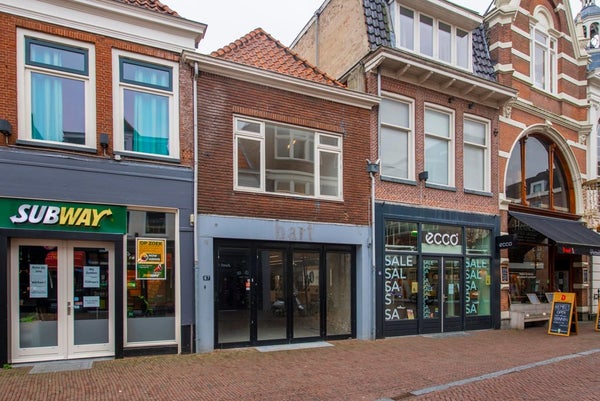 Flat Achter de Heilige Geest