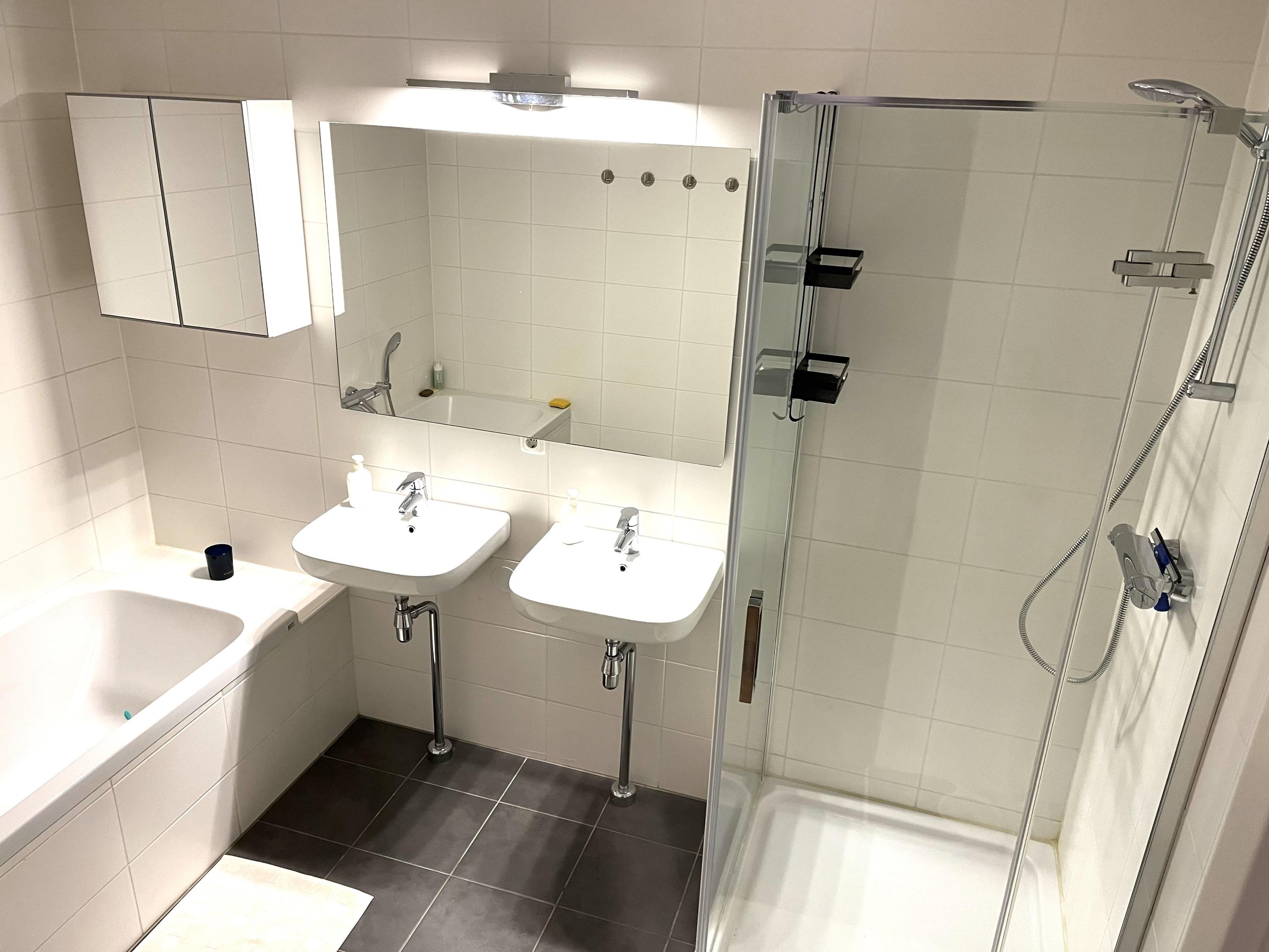 Appartement te huur: Oostelijke Handelskade 765, Amsterdam