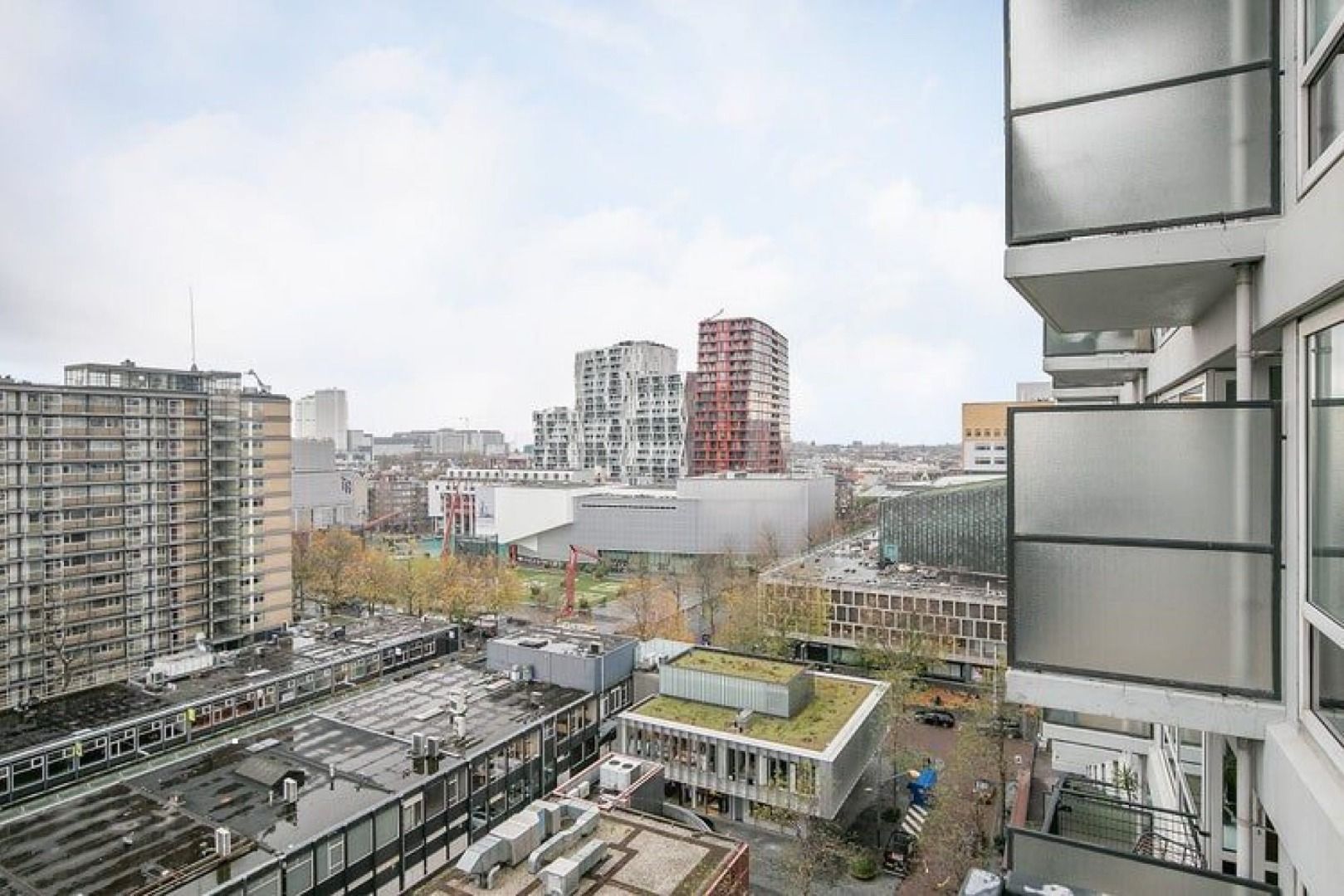 Woning te huur: Kruiskade, Rotterdam