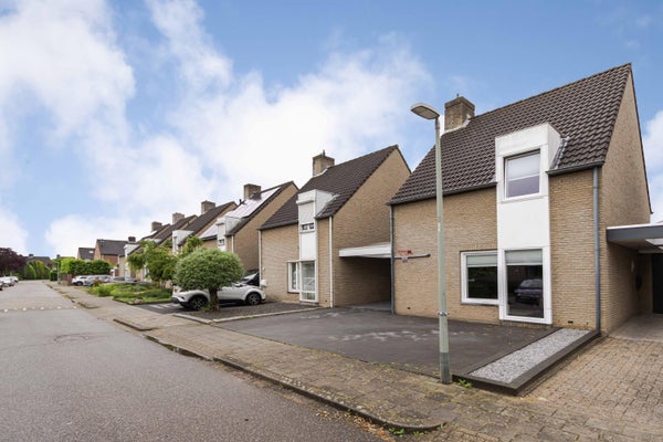 Huis Repenhof 21 in Bunde