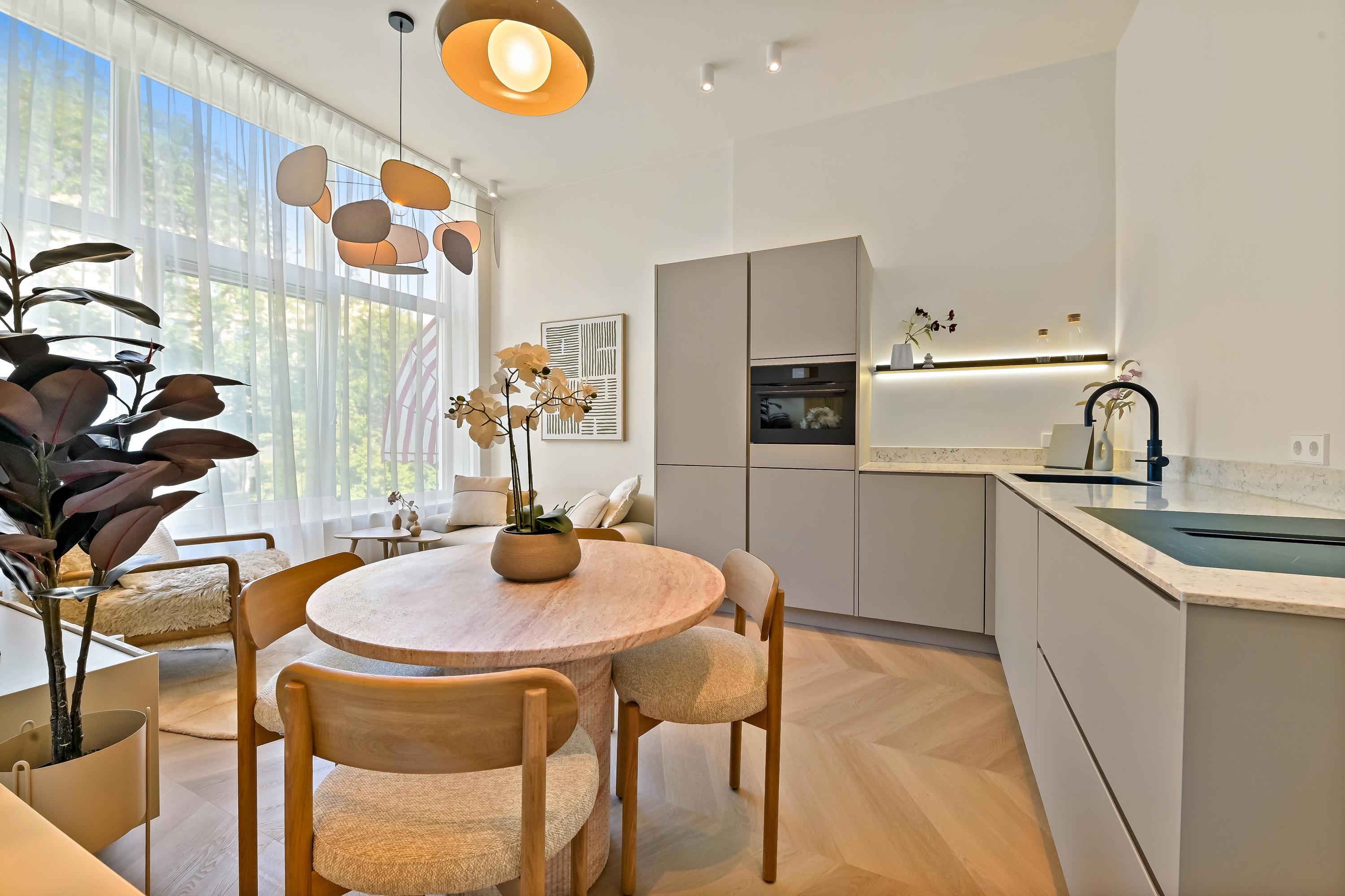Flat Jan van Nassaustraat 16 B