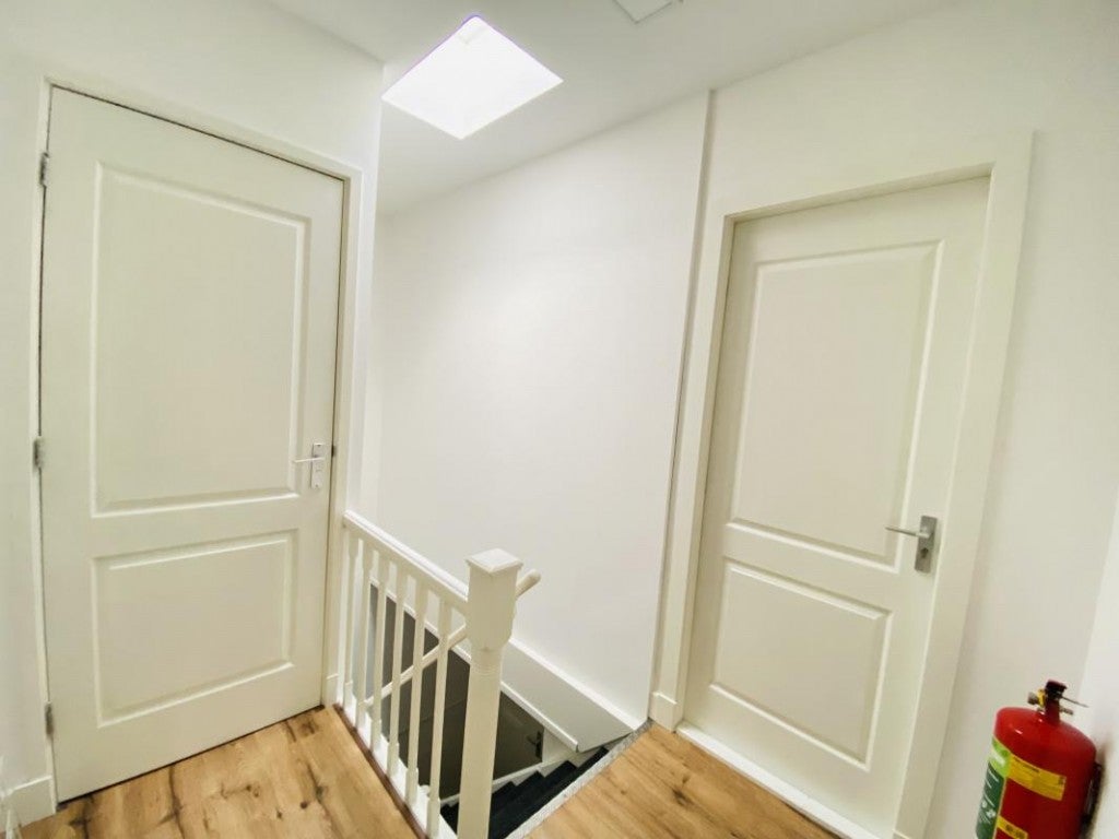Woning te huur: Larensestraat 111STUDIO-2, 'S-Gravenhage