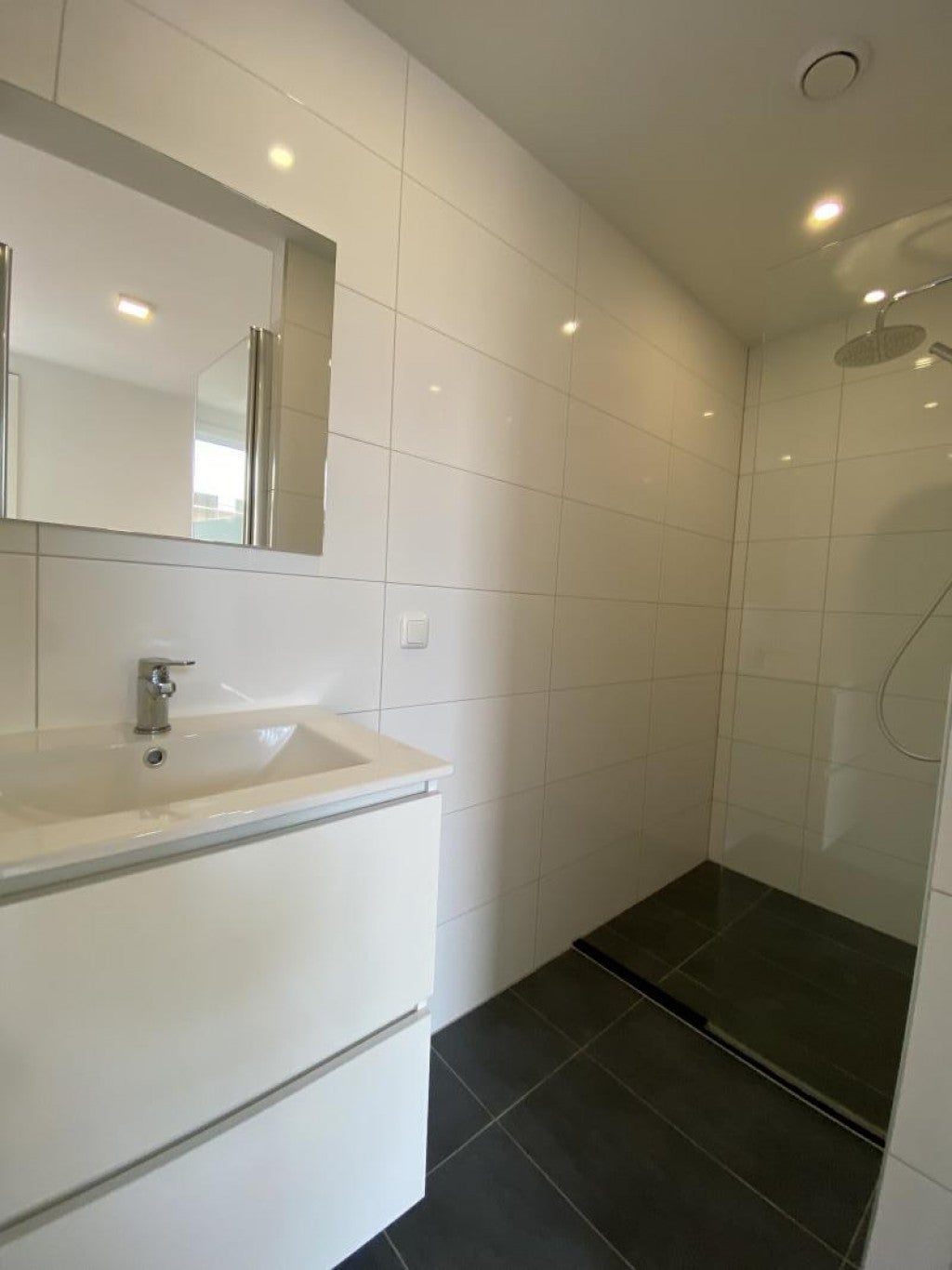 Woning te huur: Larensestraat 111STUDIO-2, 'S-Gravenhage
