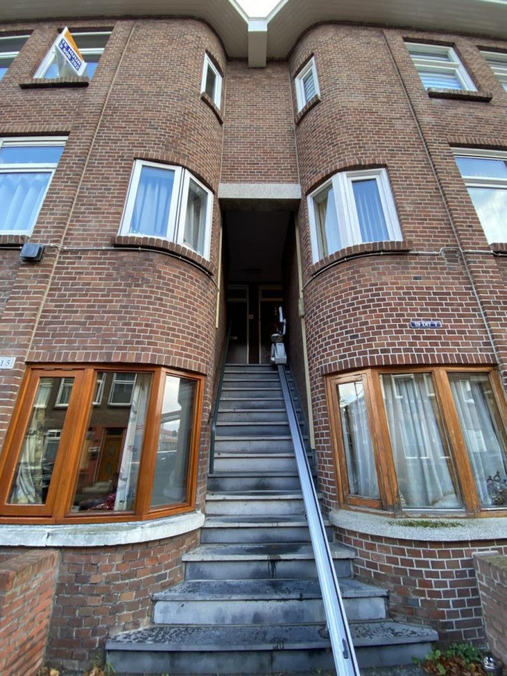 Woning te huur: Larensestraat 111STUDIO-2, 'S-Gravenhage
