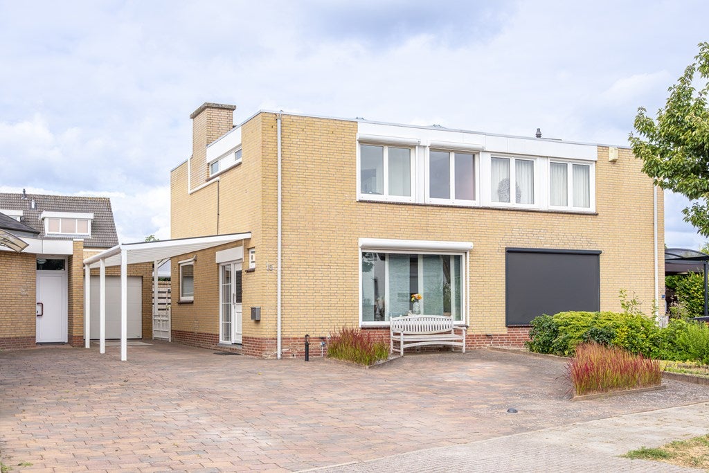 Huis Constantijn Hugostraat 13 in Spaubeek