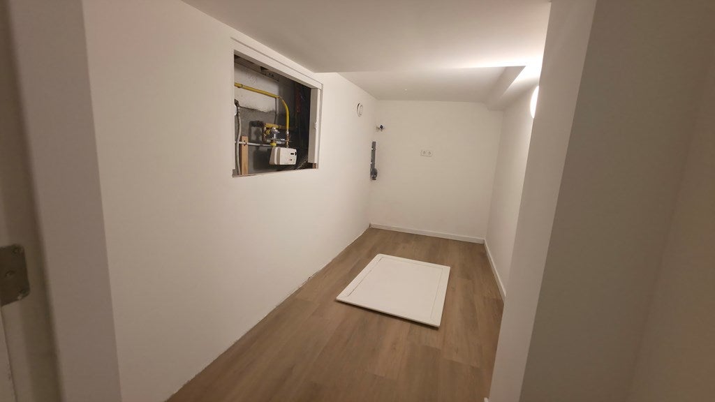 Woning te huur: Mathenesserweg, Rotterdam