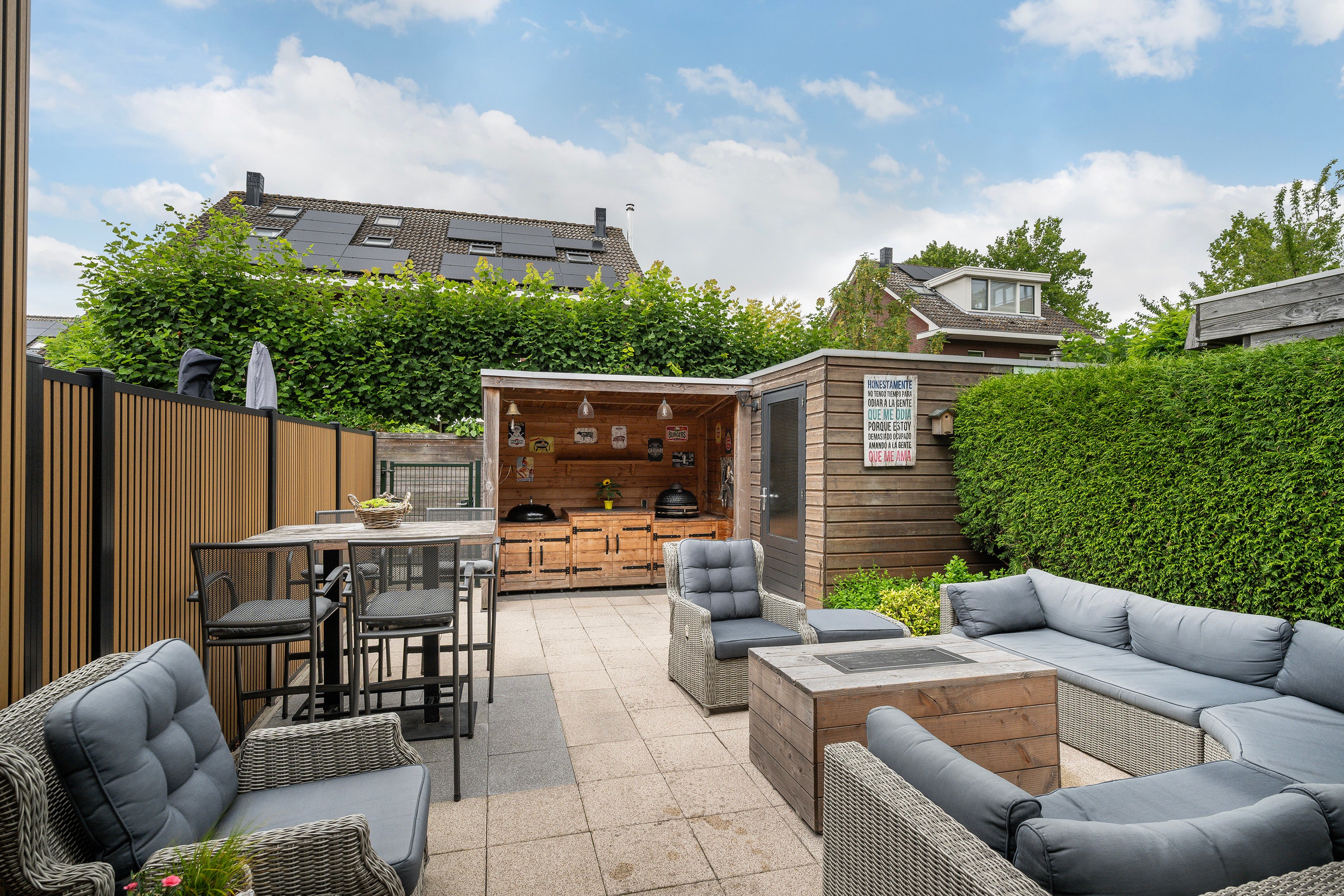 Tussenwoning te koop: Graaf Arnulfstraat 40, Vlaardingen