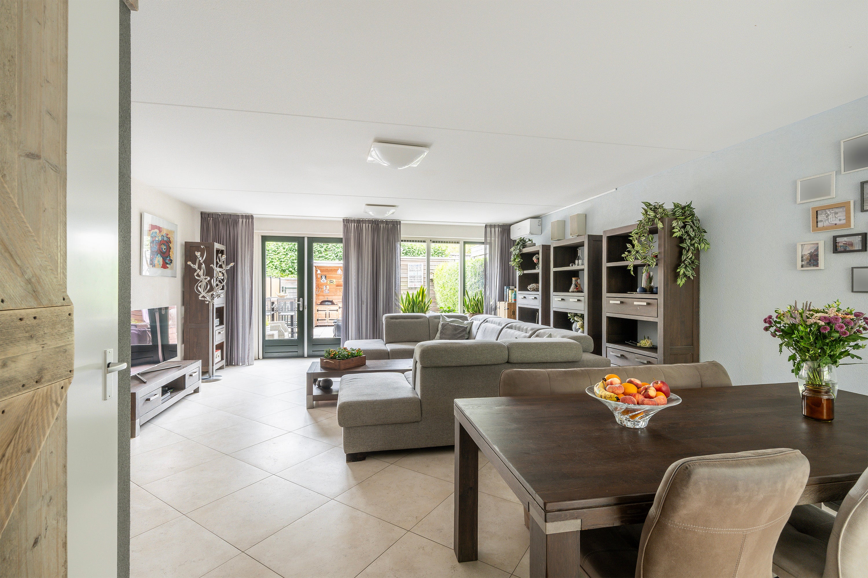Tussenwoning te koop: Graaf Arnulfstraat 40, Vlaardingen