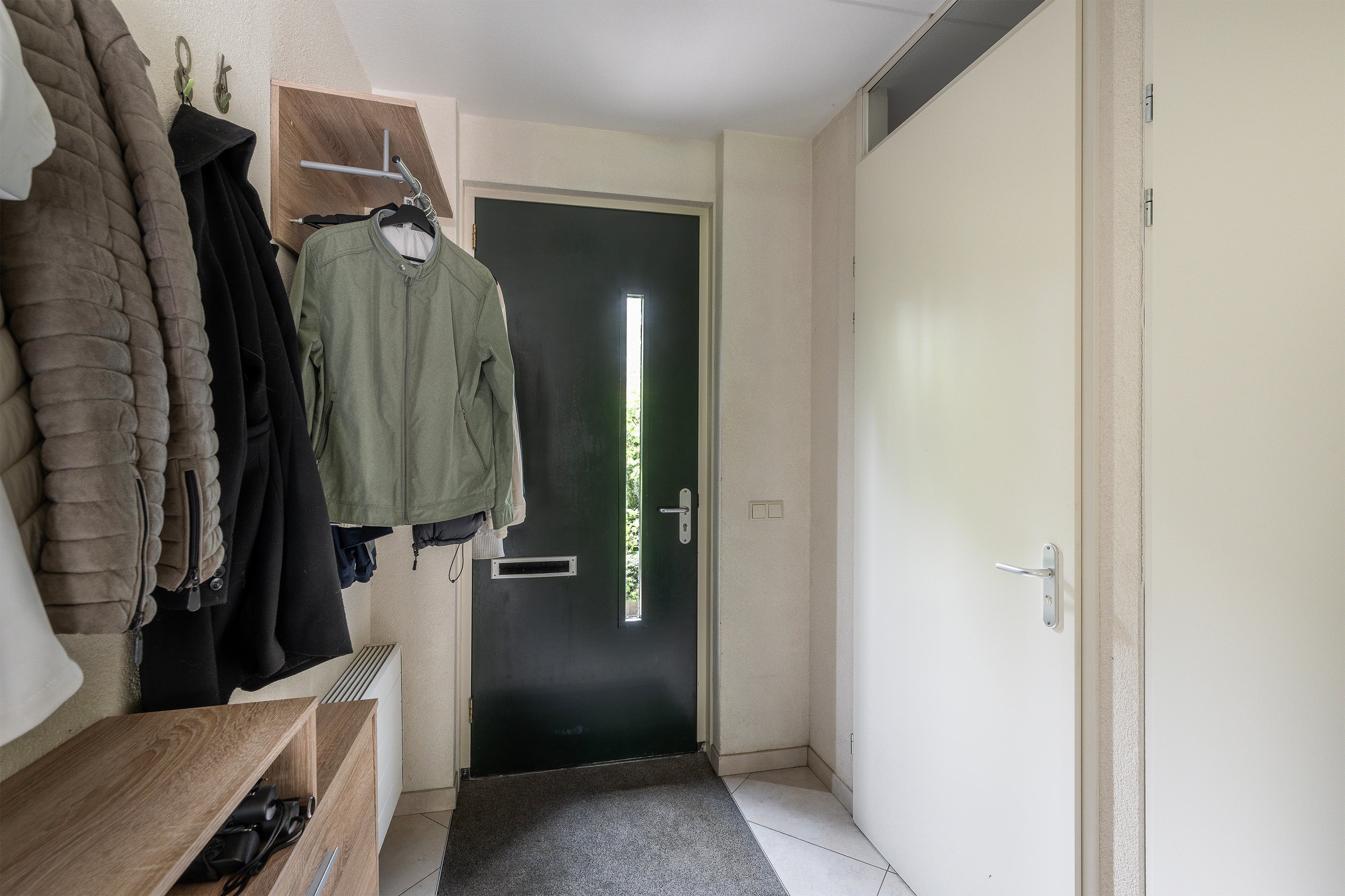 Tussenwoning te koop: Graaf Arnulfstraat 40, Vlaardingen
