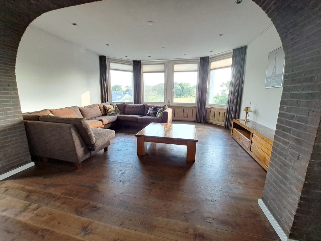 Woning te huur: Bandijk, Werkendam