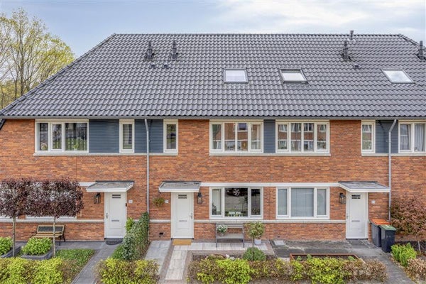 Huis Evert van 't Landstraat 21 in Apeldoorn