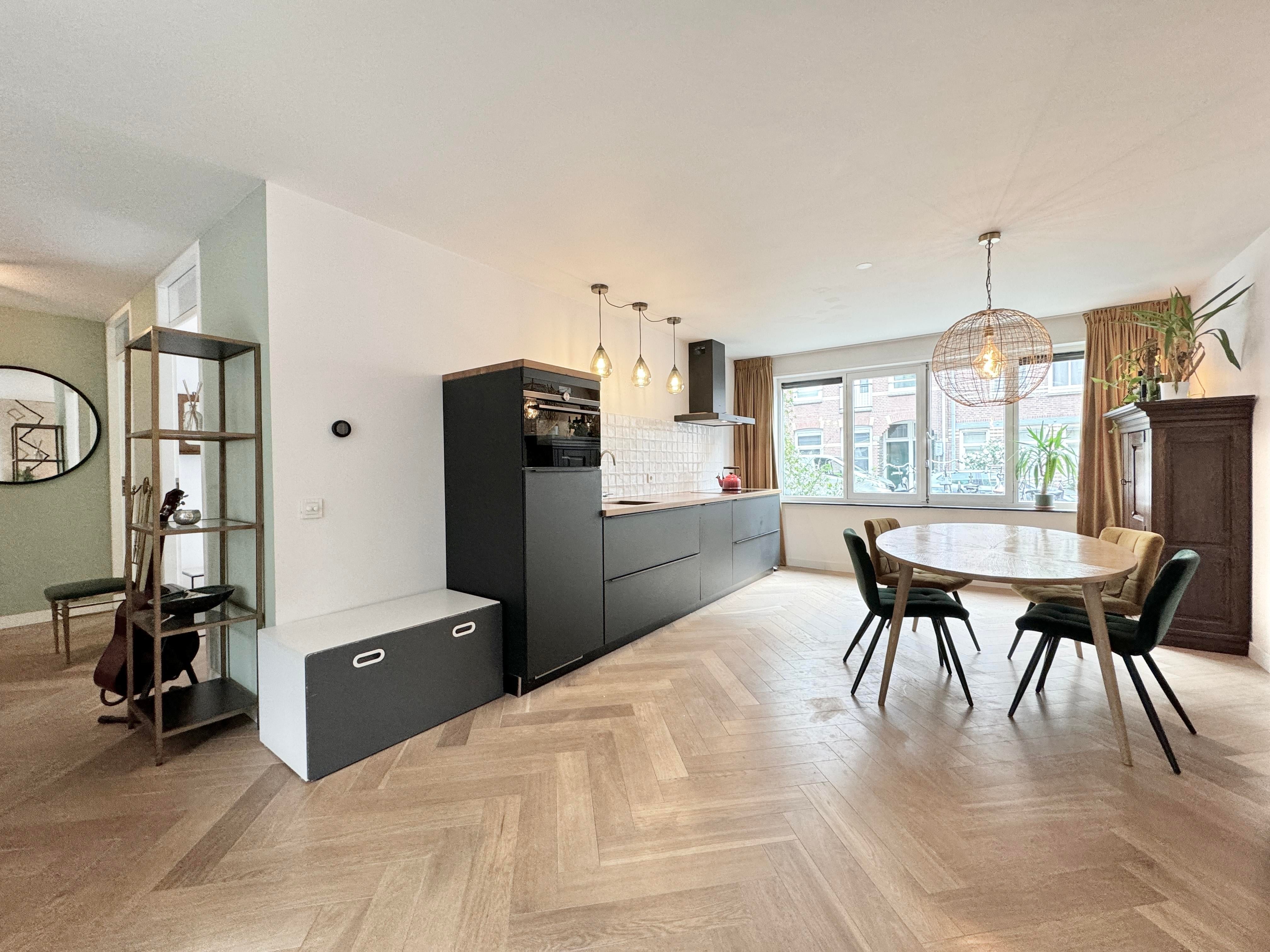 Woning te huur: Borgerstraat, Amsterdam