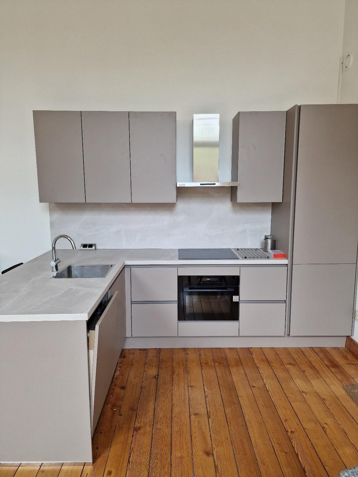 Woning te koop: Nieuwelaan, Delft