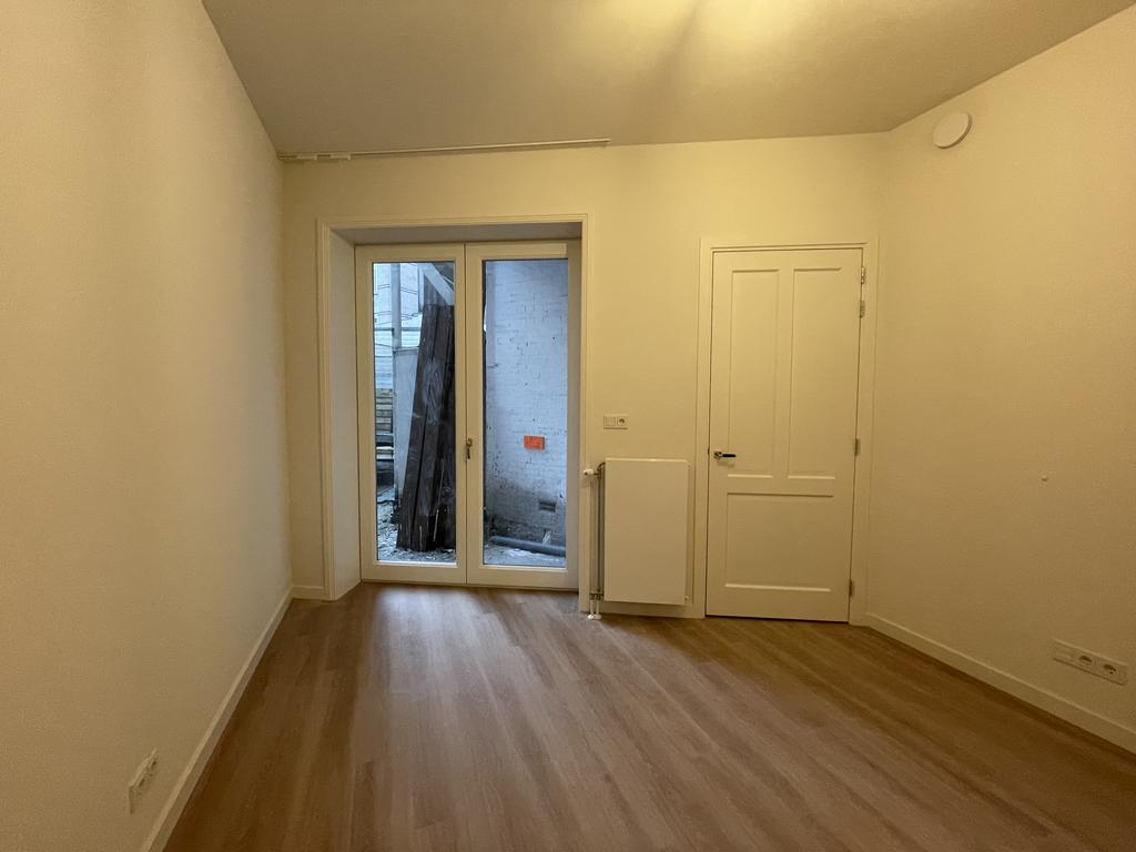 Appartement te huur: Amaliastraat 2H, Amsterdam