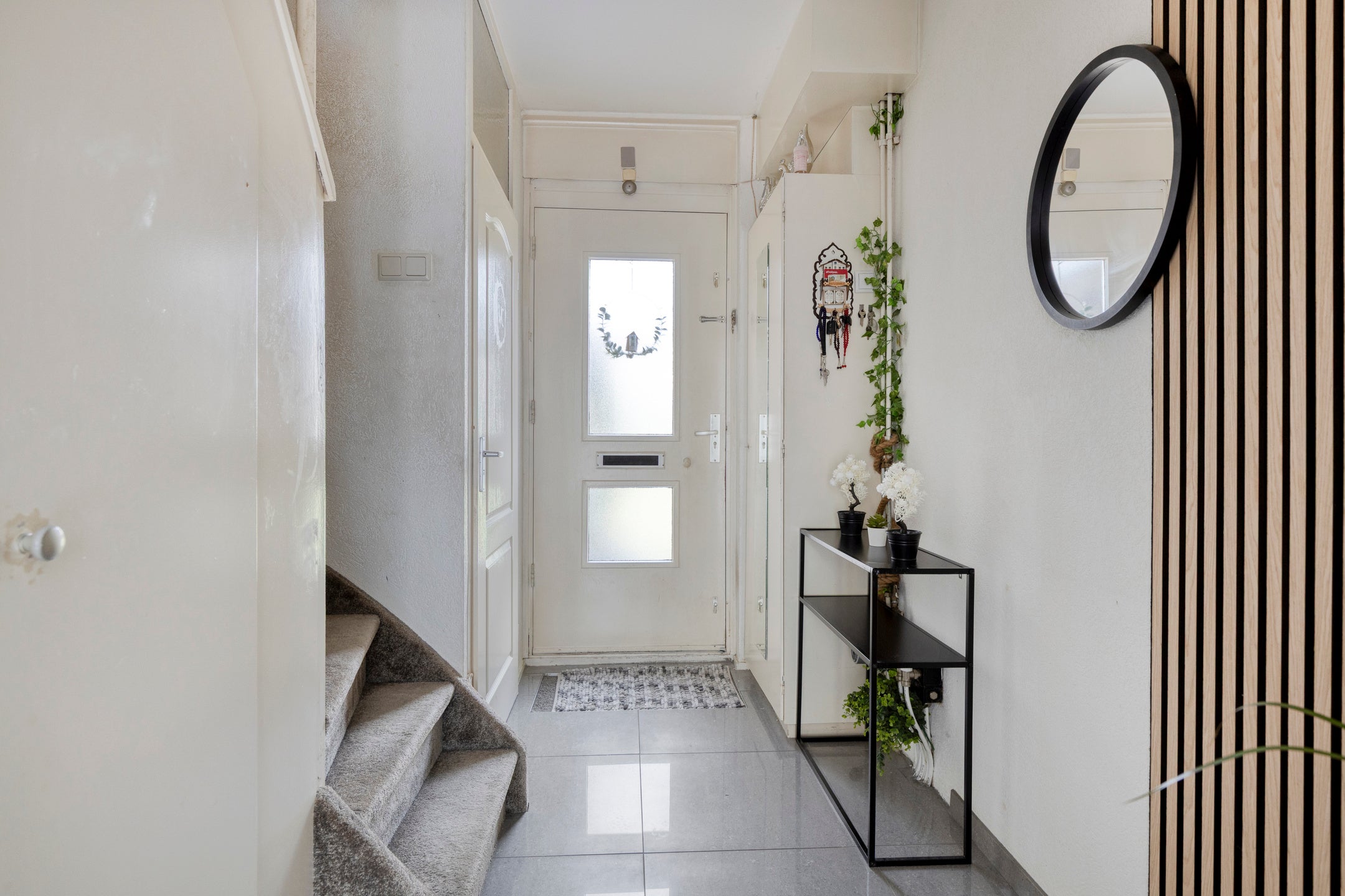 Tussenwoning te koop: Pinasstraat 8, Zaandam