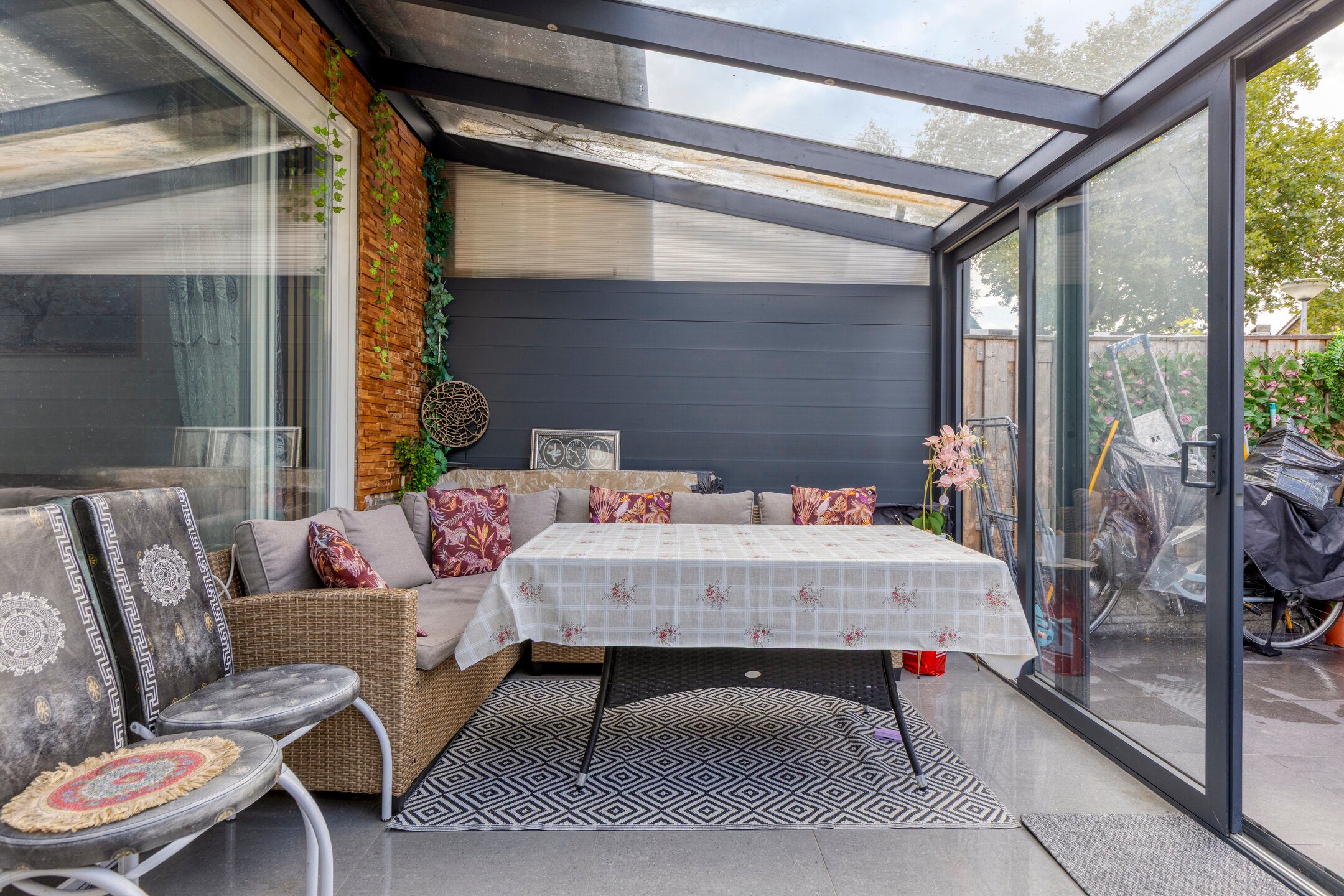 Tussenwoning te koop: Pinasstraat 8, Zaandam
