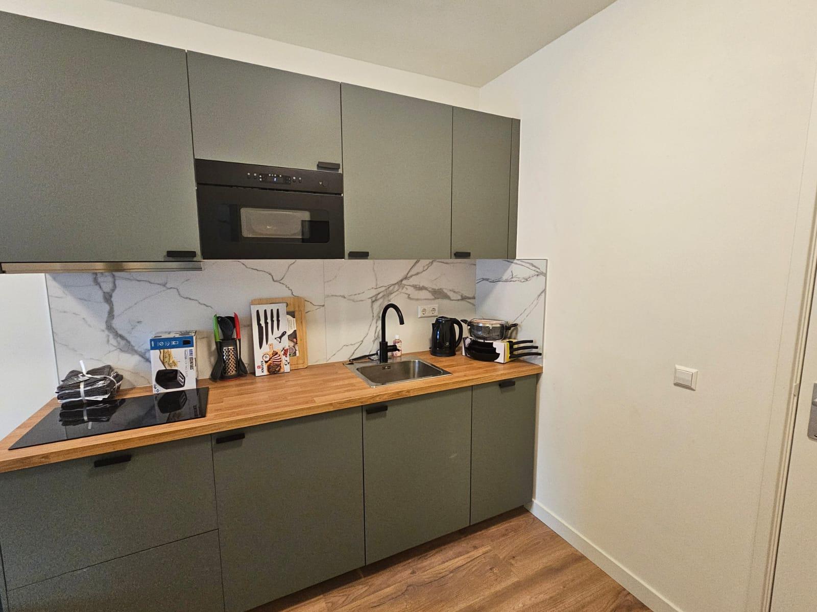 Woning te huur: Damstraat, Utrecht