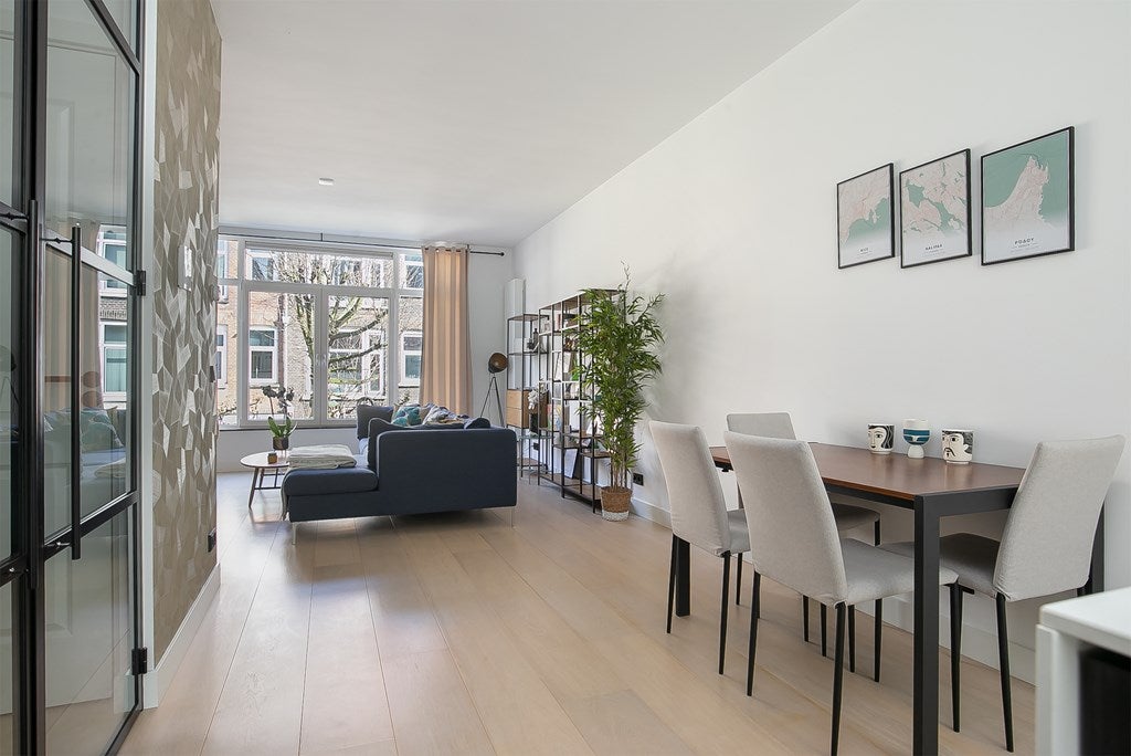 Te huur Appartement Van Oosterzeestraat in Rotterdam