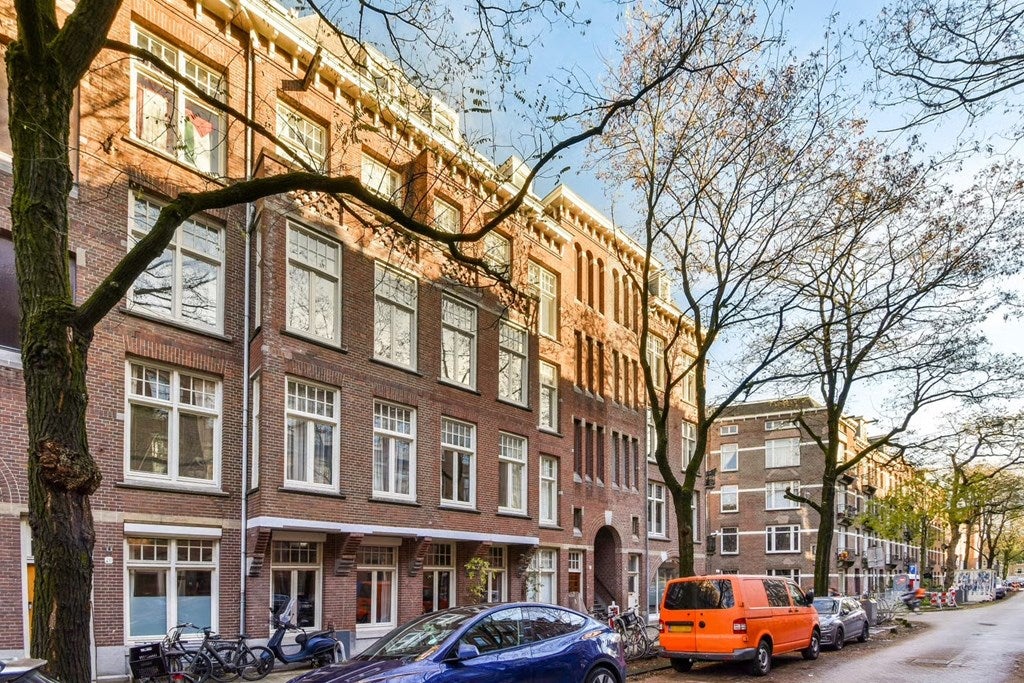 Te huur Appartement Maarten Harpertszoon Trompstraat in Amsterdam