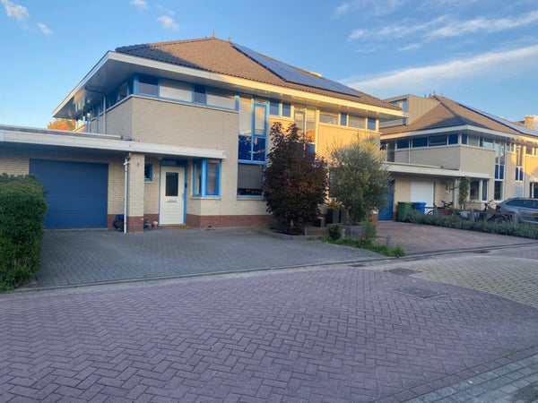 House Elbe in Nieuwerkerk aan den IJssel