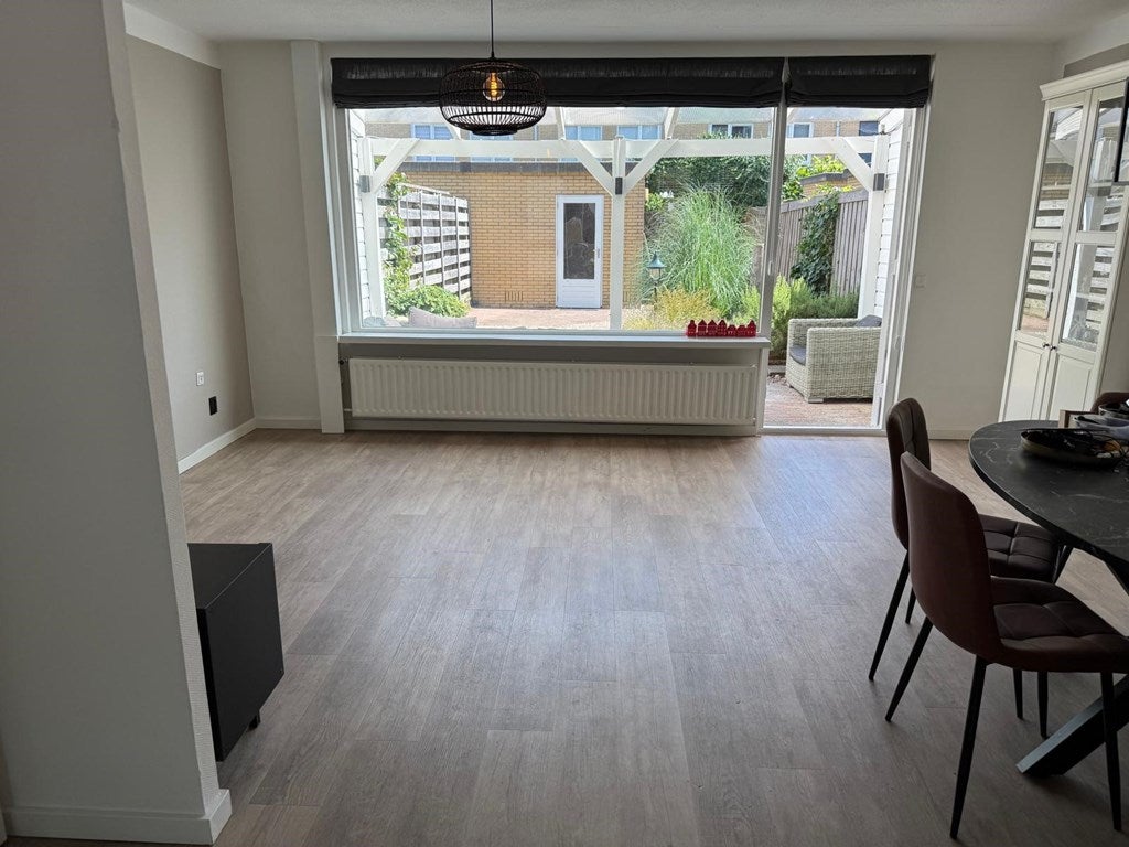 Tussenwoning te huur: Asserring 15, Amstelveen