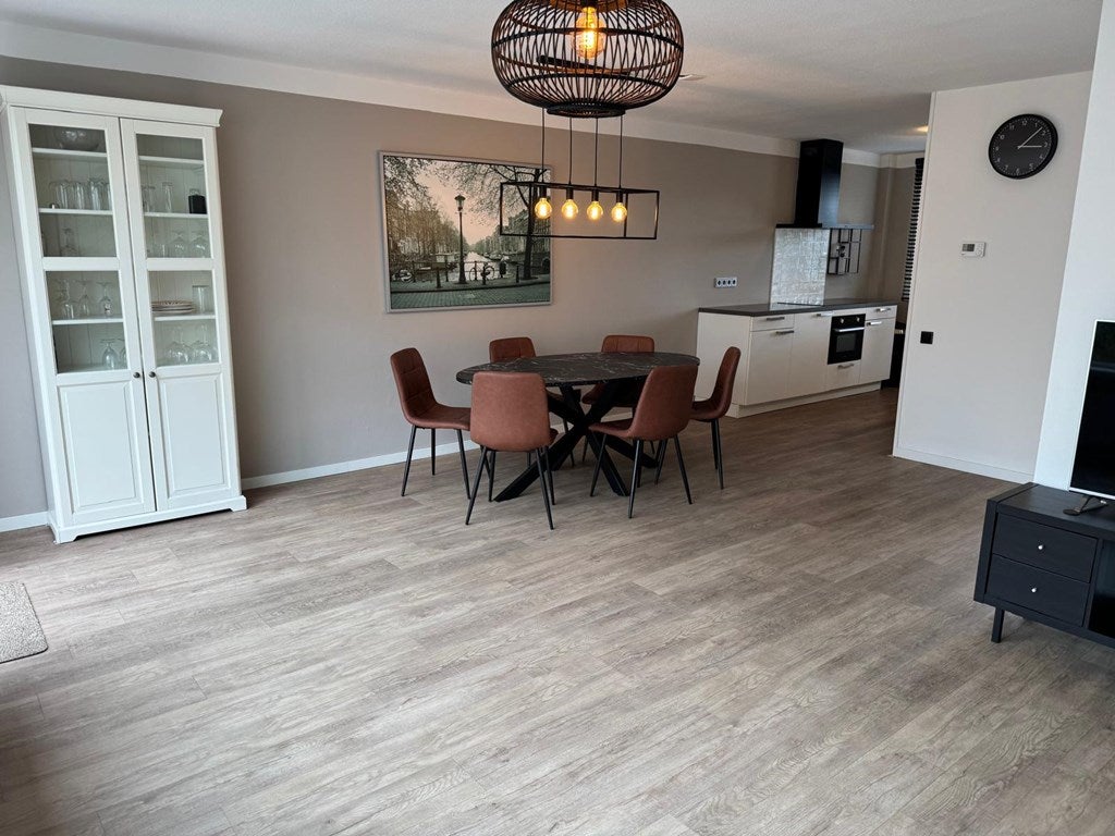 Tussenwoning te huur: Asserring 15, Amstelveen