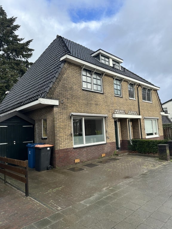 Te huur: Huis Van Huutstraat in Apeldoorn