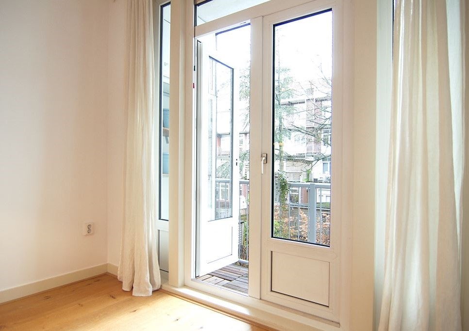 Appartement te huur: Paramariboplein 4-1, Amsterdam