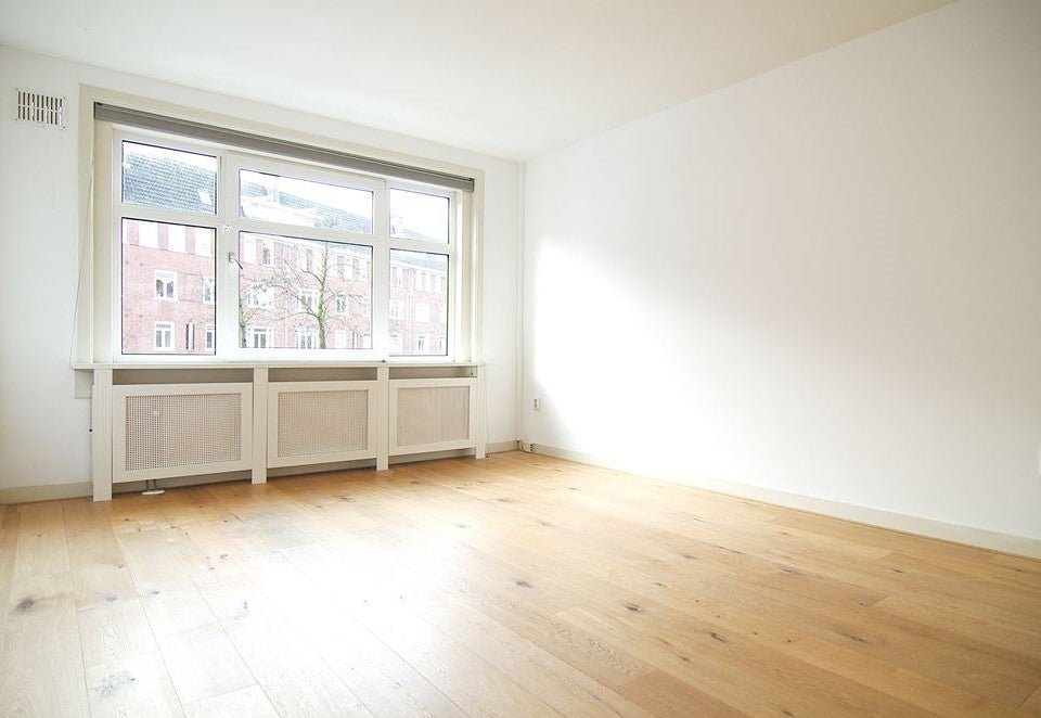 Appartement te huur: Paramariboplein 4-1, Amsterdam